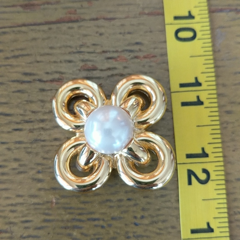 JOAN RIVERS BROOCH - Picture 5 of 5
